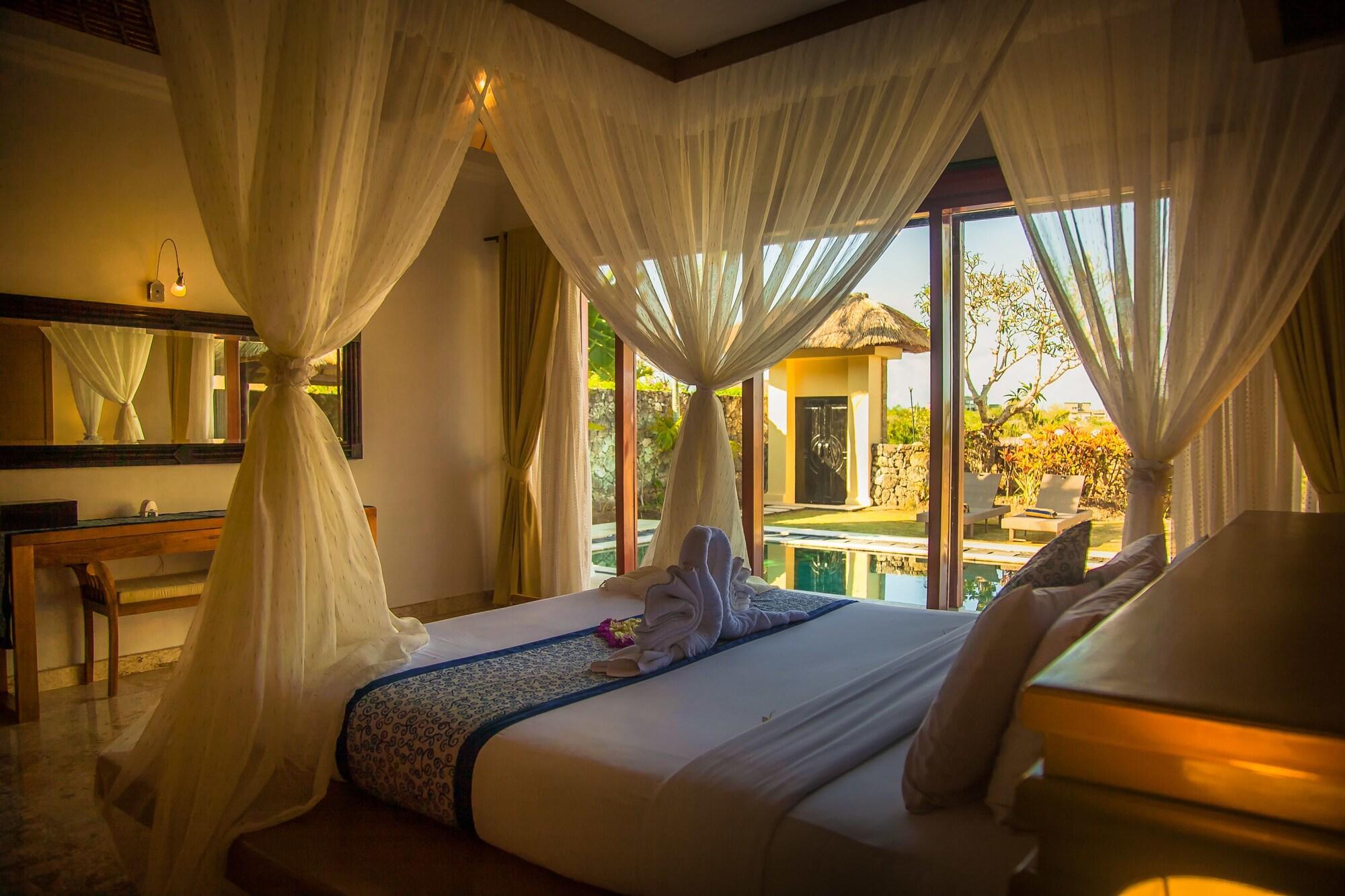 Royal Pool Villa Bali Nusa Dua  Ngoại thất bức ảnh
